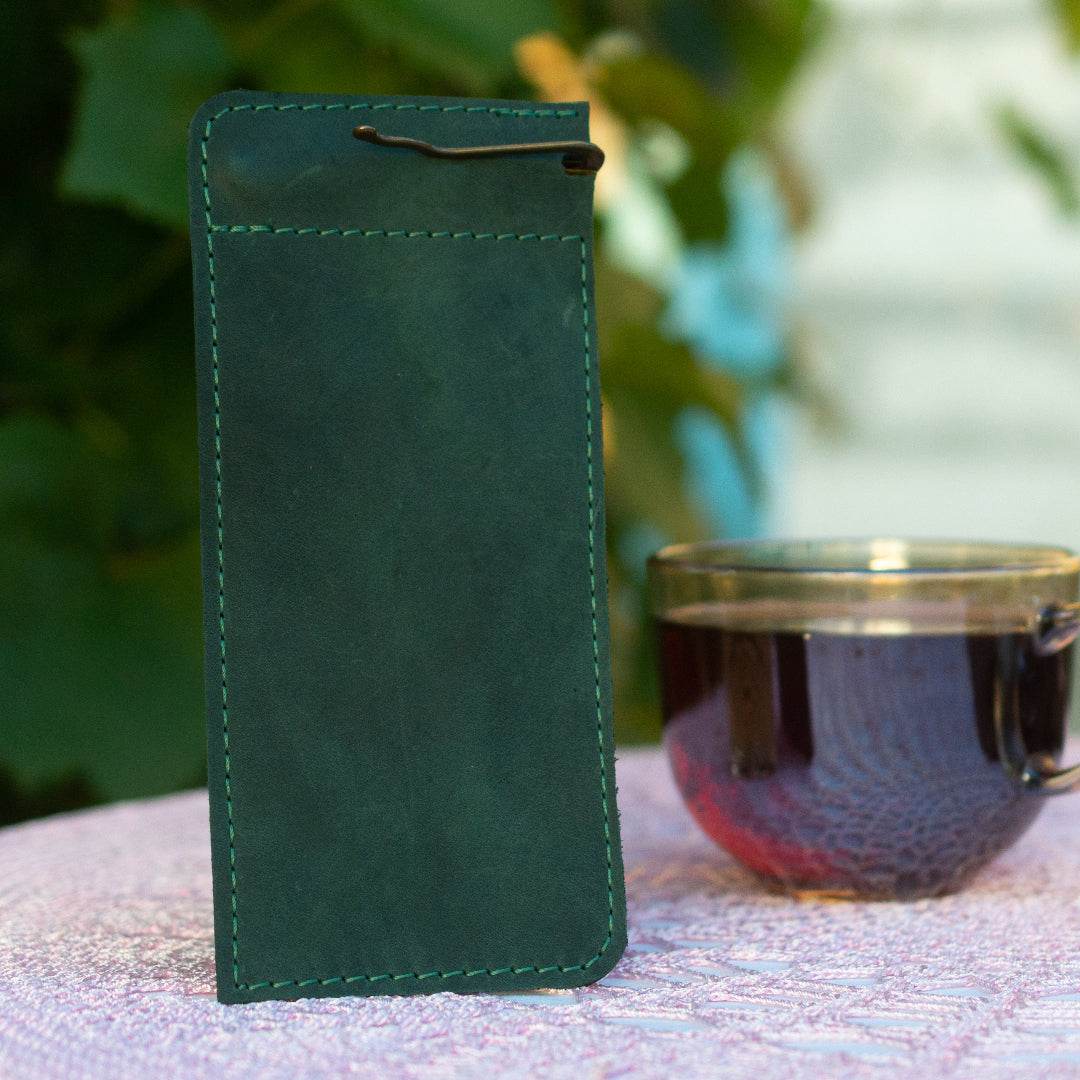 Vintage-Style Leather Bill Holder for Cafes & Restaurants - Chefrollbag