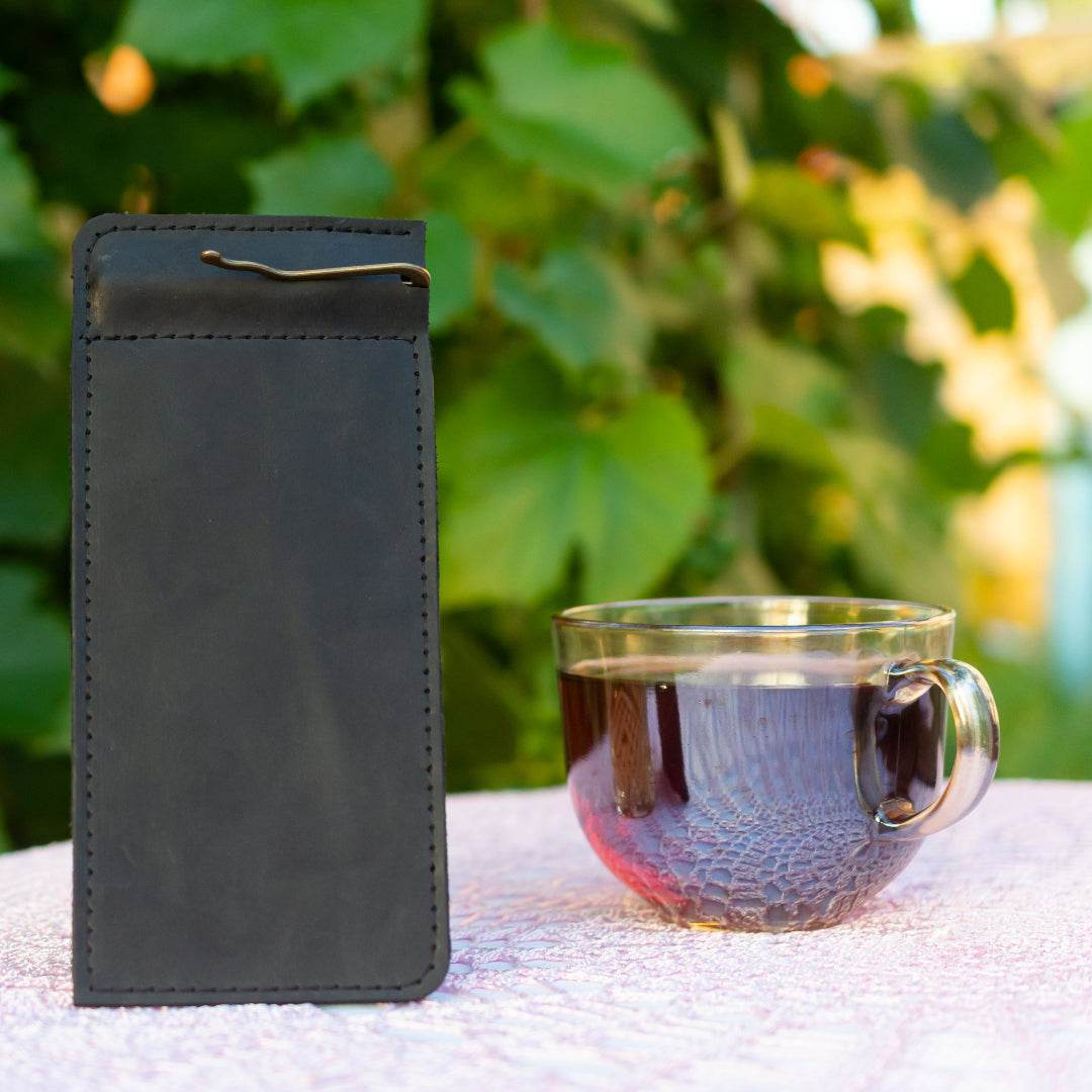 Vintage-Style Leather Bill Holder for Cafes & Restaurants - Chefrollbag
