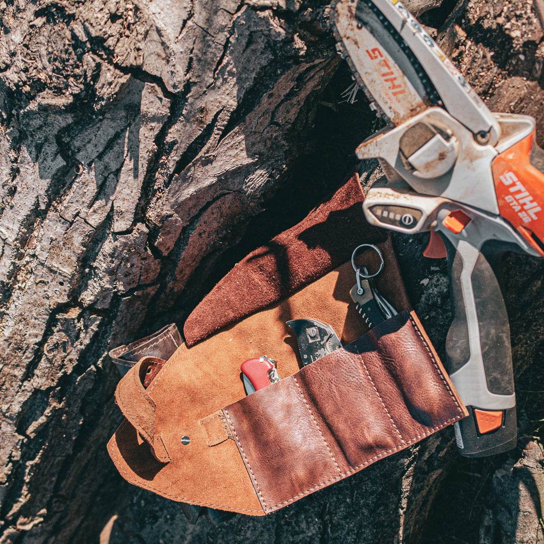 Pocket Knife Roll – Soft Leather Organizer for Your Favorite Blades - Chefrollbag