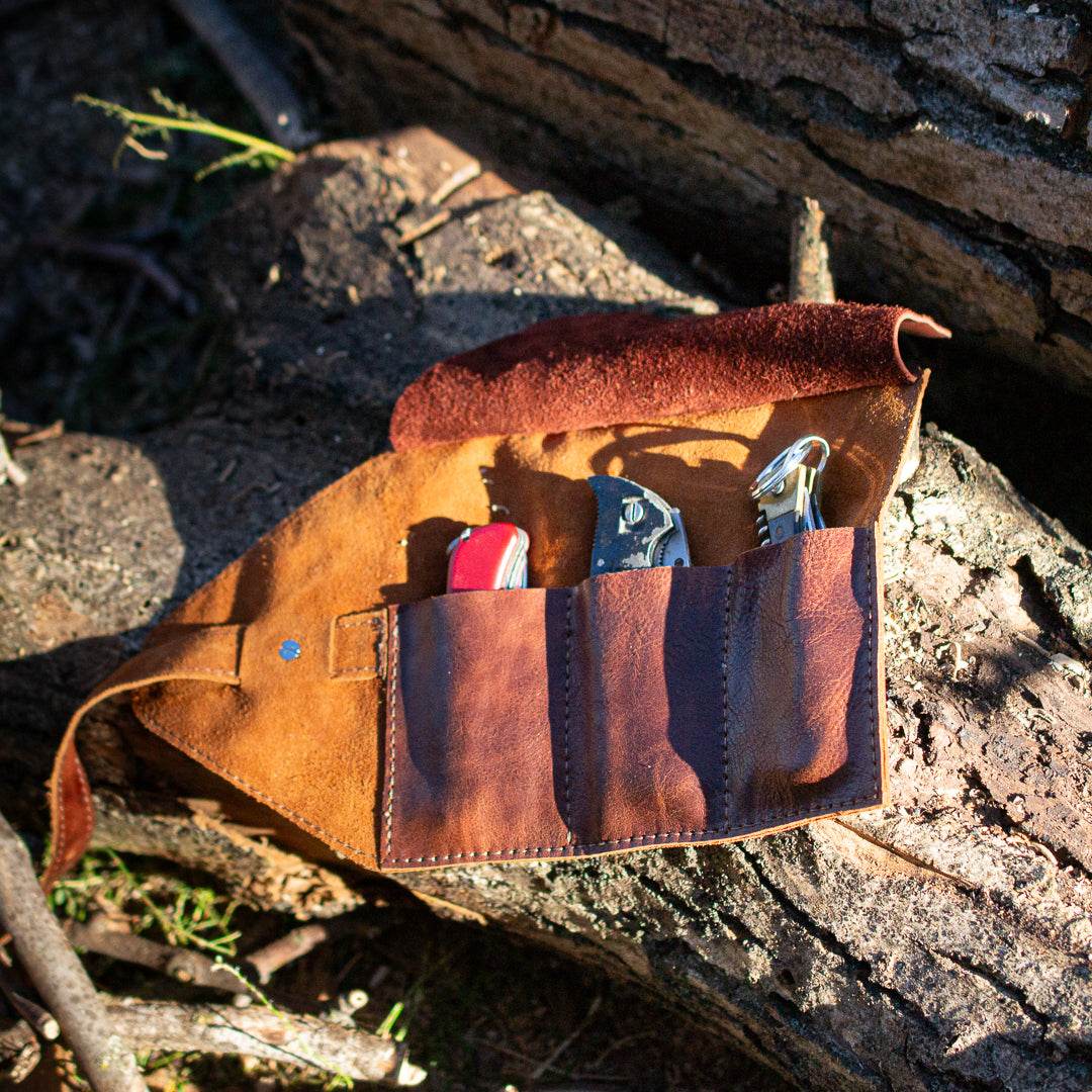 Pocket Knife Roll – Soft Leather Organizer for Your Favorite Blades - Chefrollbag